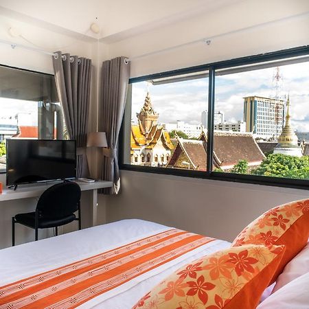Hotel 202 House Chiang Mai Esterno foto