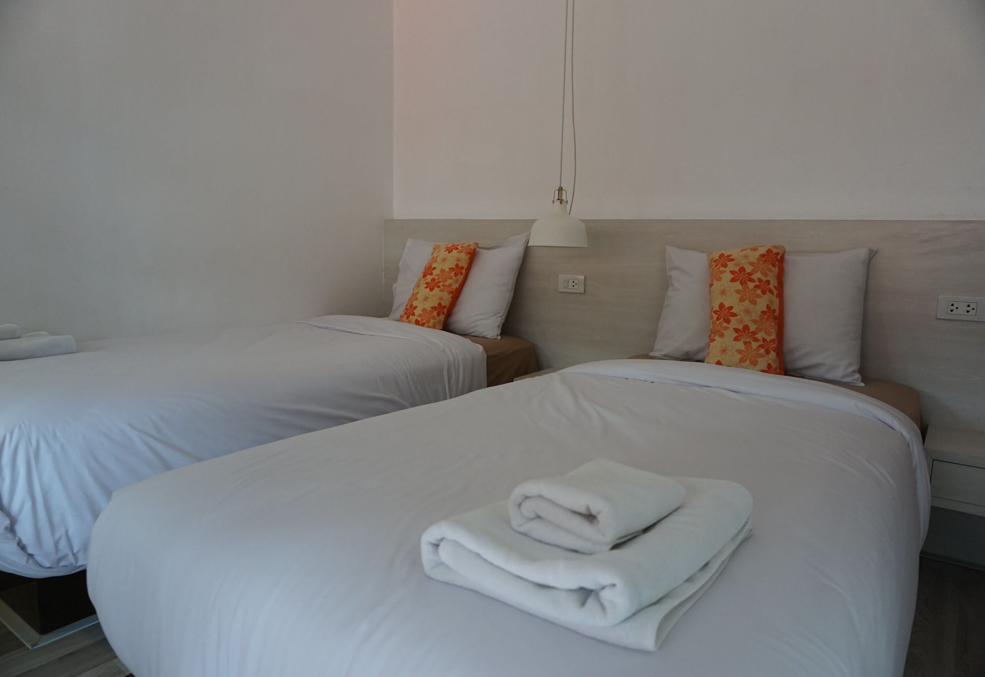 Hotel 202 House Chiang Mai Esterno foto